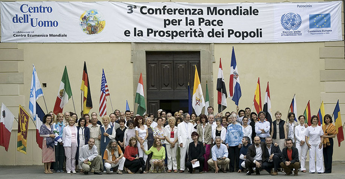 Monastero di Sargiano, 4-11 Giugno 2005: Partecipanti alla “Terza Conferenza Mondiale per la Pace e la Prosperità dei Popoli” (Patrocinio dell’O.N.U.)